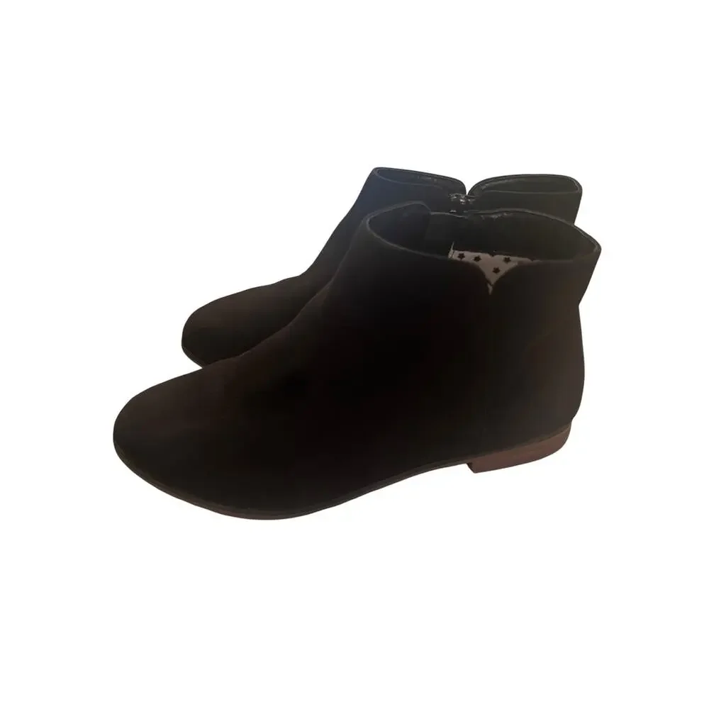 Cat & Jack Girl's 5 Black Side-Zip Faux Suede Ankle Booties